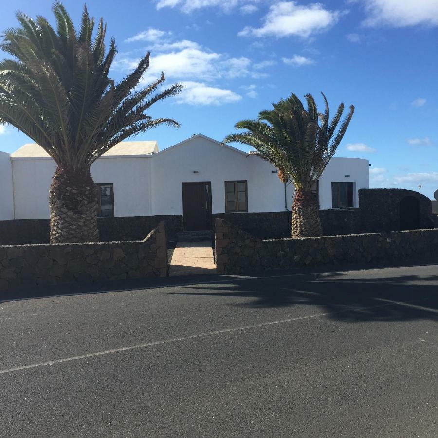 Casa Fenix Villa Tinajo Exterior photo